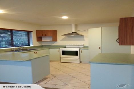 Photo of property in 11 Landon Place, Pukekohe, 2120