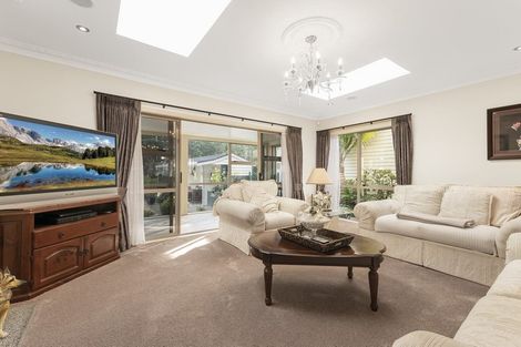 Photo of property in 20 Lemonwood Place, The Gardens, Auckland, 2105