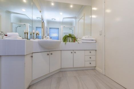 Photo of property in 30a Waiwetu Street, Fendalton, Christchurch, 8052