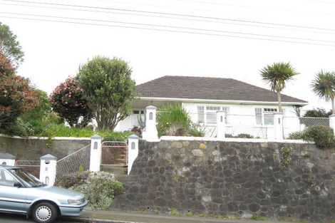 Photo of property in 11 Parsons Street, Vogeltown, New Plymouth, 4310