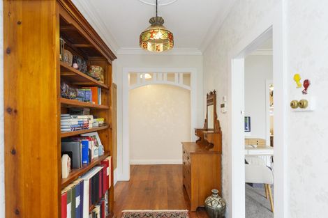 Photo of property in 557 Ruahine Street, Hokowhitu, Palmerston North, 4410