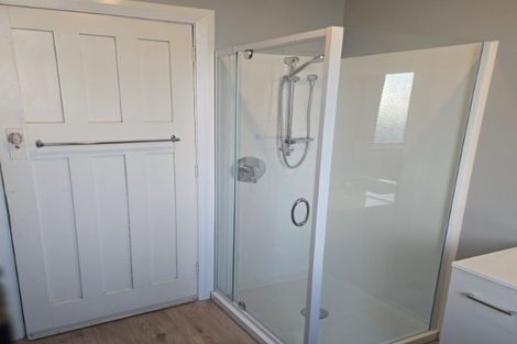 Photo of property in 32 Tower Street, Hornby, Christchurch, 8042
