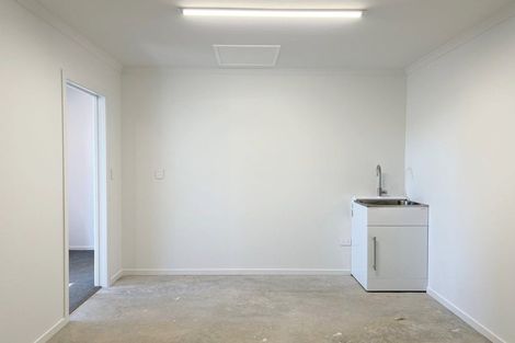 Photo of property in 1/2 Masefield Drive, Enderley, Hamilton, 3214