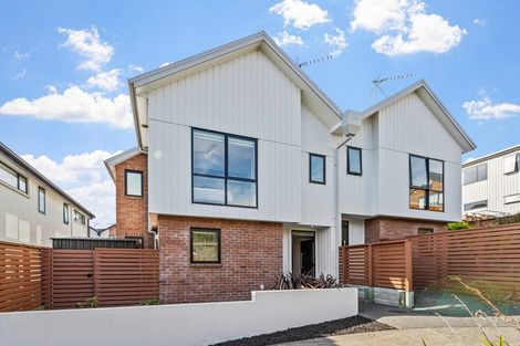 Photo of property in 10 Orca Drive, Stanmore Bay, Whangaparaoa, 0932