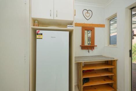 Photo of property in 17 Makura Road, Goose Bay, Kaikoura, 7374