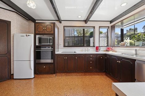 Photo of property in 27 Granville Terrace, Belleknowes, Dunedin, 9011