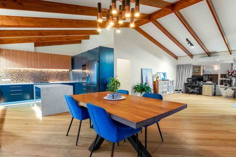 Photo of property in 19 Westpark Drive, West Harbour, Auckland, 0618