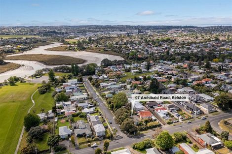 Photo of property in 97 Archibald Road, Kelston, Auckland, 0602