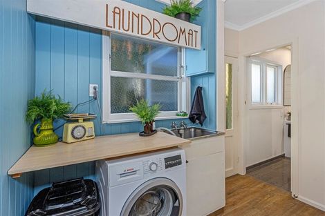 Photo of property in 9 Lake Terrace Road, Burwood, Christchurch, 8061