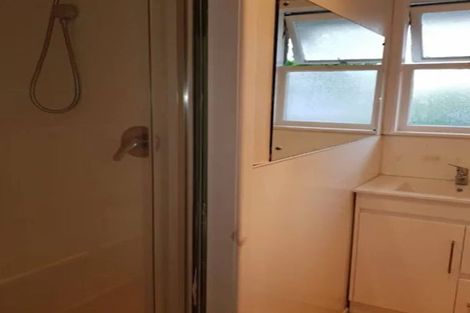 Photo of property in 2/19 Ti Rakau Drive, Pakuranga, Auckland, 2010