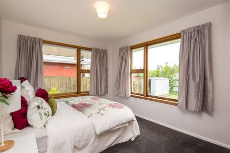 Photo of property in 2/266 Main North Road, Redwood, Christchurch, 8051