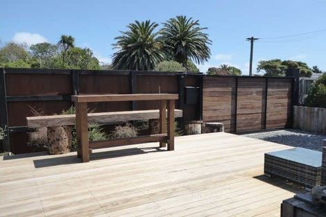 Photo of property in 341 Estuary Road, South New Brighton, Christchurch, 8062