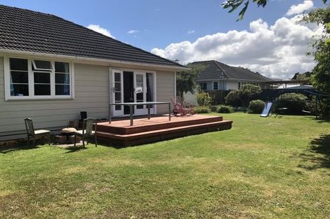 Photo of property in 1132a High Street, Taita, Lower Hutt, 5011
