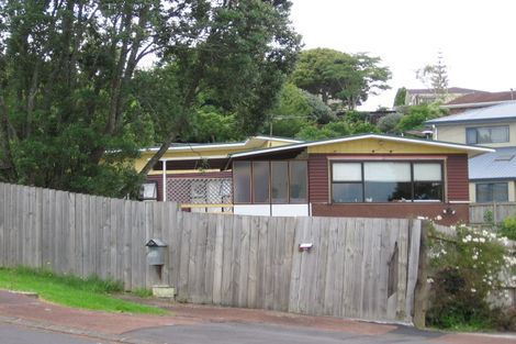 Photo of property in 120 Whitney Street, New Windsor, Auckland, 0600