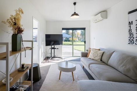 Photo of property in 47a Cowley Drive, Leamington, Cambridge, 3432