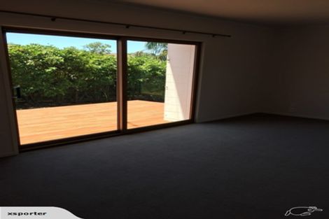 Photo of property in 2/26 Bayview Road, Hauraki, Auckland, 0622