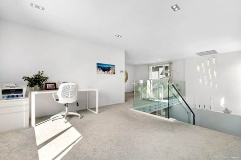 Photo of property in 309a Lake Road, Hauraki, Auckland, 0622