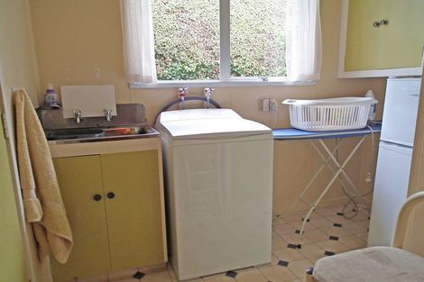 Photo of property in 16 Ure Street, South Hill, Oamaru, 9400