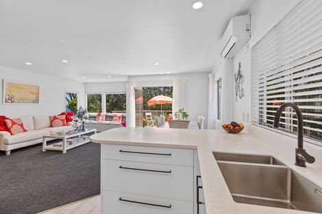 Photo of property in 3b Kawaroa Close, New Plymouth, 4310