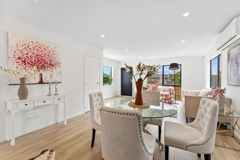 Photo of property in 133e Manuroa Road, Takanini, 2112