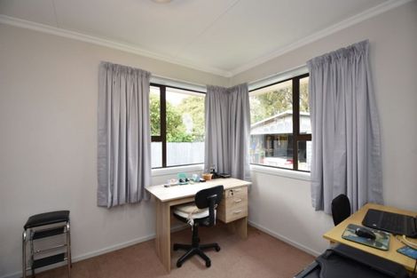 Photo of property in 65 Lothian Crescent, Strathern, Invercargill, 9812