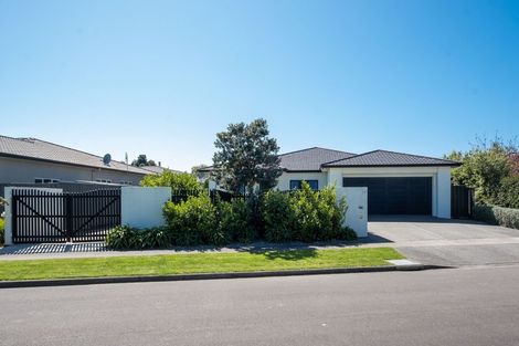 Photo of property in Heynes Place, 29 Heynes Place, Clive, 4102