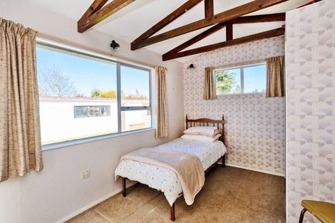 Photo of property in 24 Palmer Street, Grasmere, Invercargill, 9810