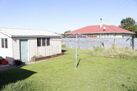 Photo of property in 93 Swiss Avenue, Gonville, Whanganui, 4501