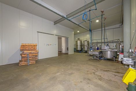 Photo of property in 22 Rowes Road, Hunterville, 4785