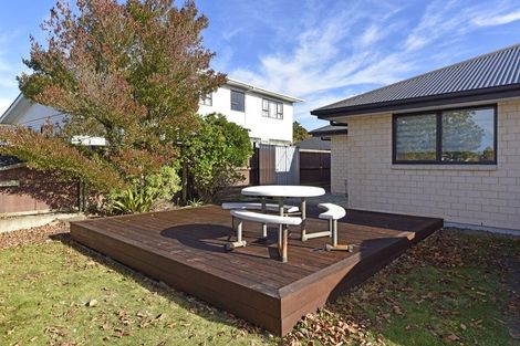 Photo of property in 48 Hooker Avenue, Bryndwr, Christchurch, 8053