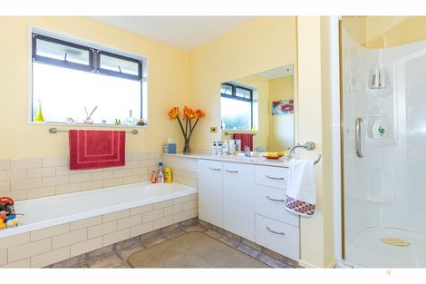 Photo of property in 108 Spur Road, Hadlow, Timaru, 7975