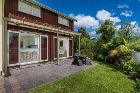 Photo of property in 10a Shiloh Way, Greenhithe, Auckland, 0632