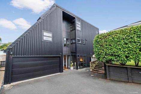 Photo of property in 2 Fowlers Avenue, Frankton, Hamilton, 3204