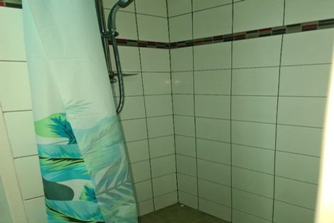 Photo of property in 11 William Souter Street, Forrest Hill, Auckland, 0620