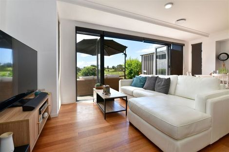 Photo of property in 11 Alverna View, Gulf Harbour, Whangaparaoa, 0930