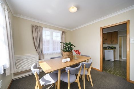 Photo of property in 22 Park Road, West End, Palmerston North, 4412