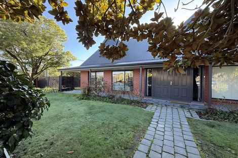 Photo of property in 1 Swithland Place, Avonhead, Christchurch, 8042