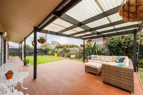 Photo of property in 2a Rutland Place, Milson, Palmerston North, 4414
