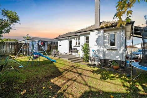 Photo of property in 1/3 James Road, Manurewa, Auckland, 2102