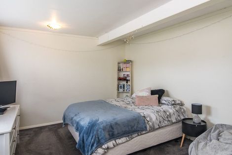 Photo of property in 29 Frimley Terrace, Waikanae Beach, Waikanae, 5036