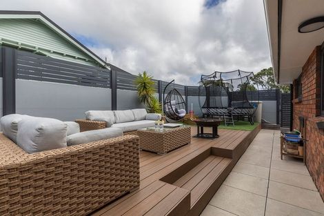 Photo of property in 39b Braithwaite Street, Karori, Wellington, 6012