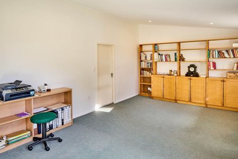 Photo of property in 92 Kaitawa Road, Hautere, Otaki, 5582