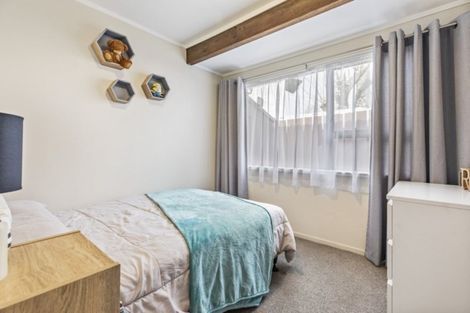 Photo of property in 1/2 Short Street, Papakura, 2110