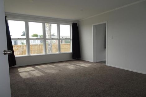 Photo of property in 708 Huia Street, Camberley, Hastings, 4120