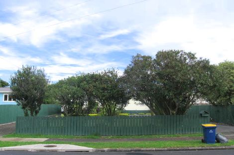 Photo of property in 1a Claridge Street, Glen Eden, Auckland, 0602