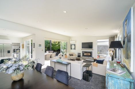 Photo of property in 16a Hardie Street, Hokowhitu, Palmerston North, 4410