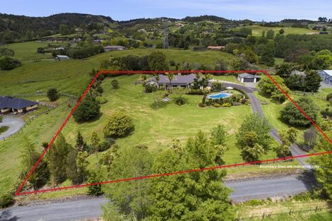 Photo of property in 14 Nihotetea Lane, Maunu, Whangarei, 0110