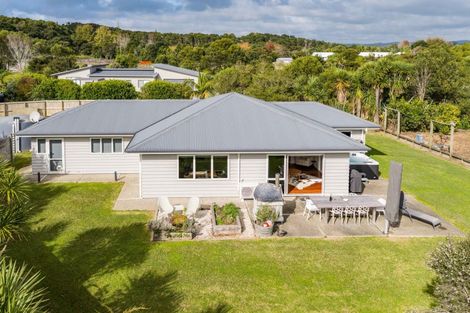 Photo of property in 67d Jack Boyd Drive, Mangawhai Heads, Kaiwaka, 0573