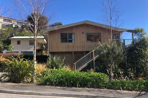 Photo of property in 21 Amelia Crescent, Waikawa, Picton, 7220