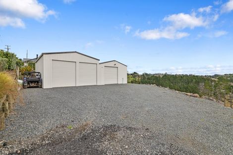 Photo of property in 86 Whites Road, Whitford, Howick, 2571